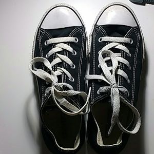 Kids size 3 black converse